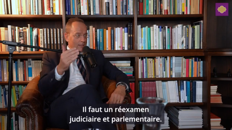 La Suisse doit sortir de toute urgence de l’OMS, selon l’avocat Philipp Kruse